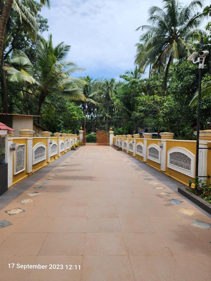 The Royal Oasis Goa Aparthotel Majorda Exterior foto