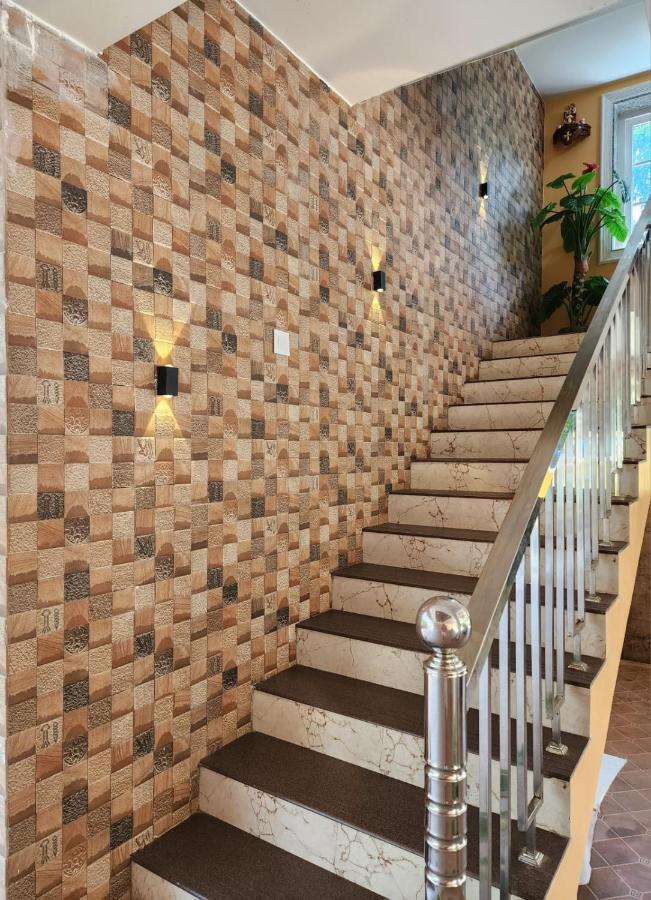 The Royal Oasis Goa Aparthotel Majorda Exterior foto